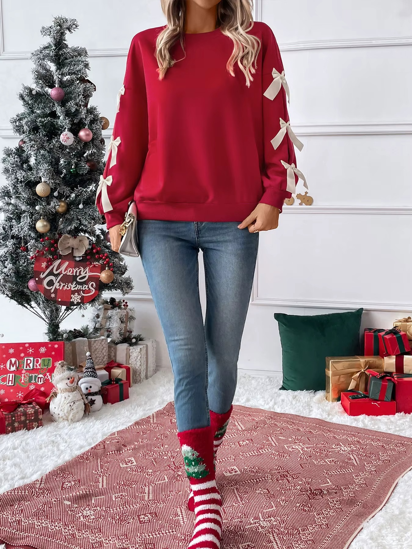 BowCharm™ Cozy Loose Winter Sweatshirt