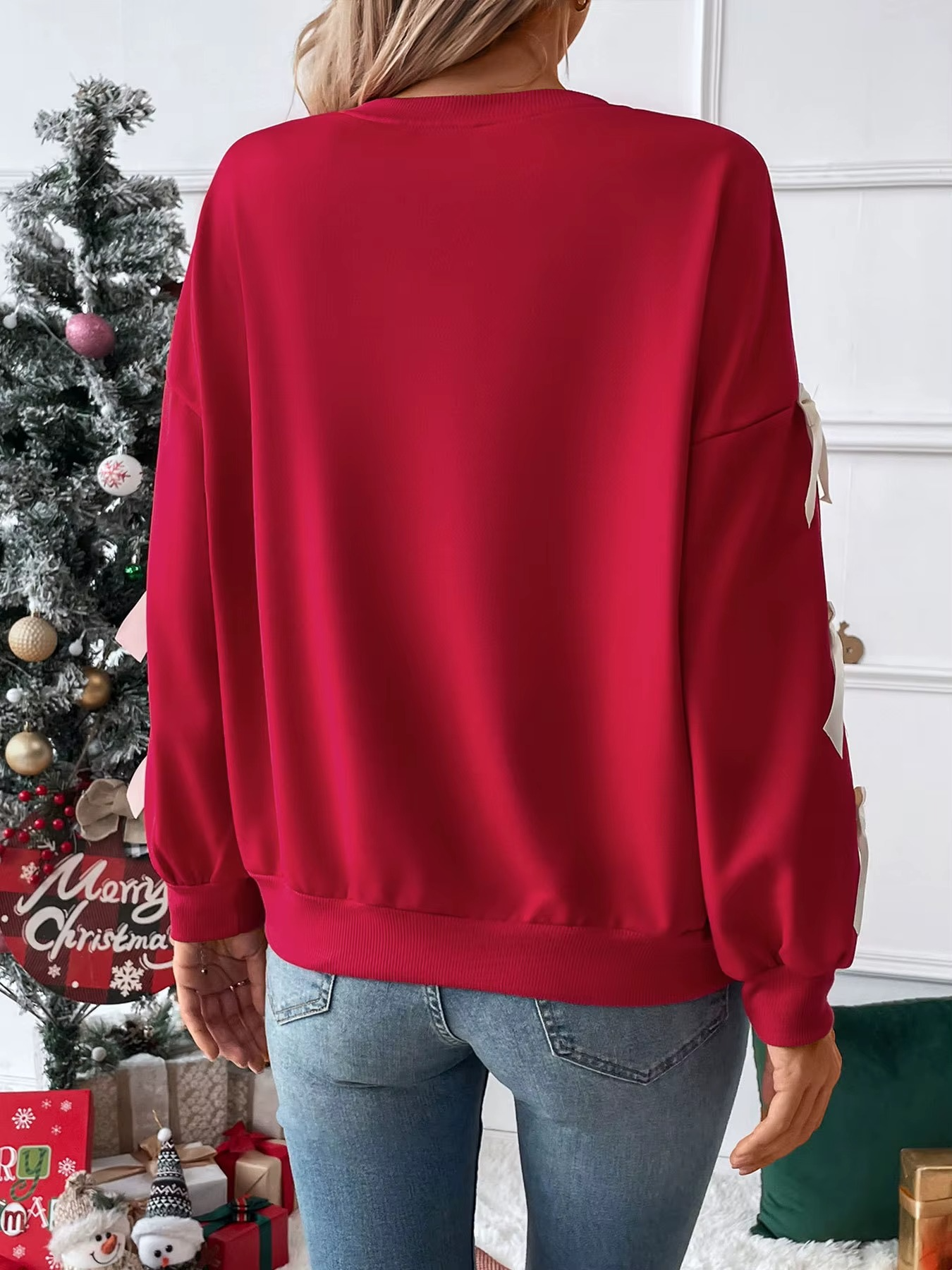 BowCharm™ Cozy Loose Winter Sweatshirt