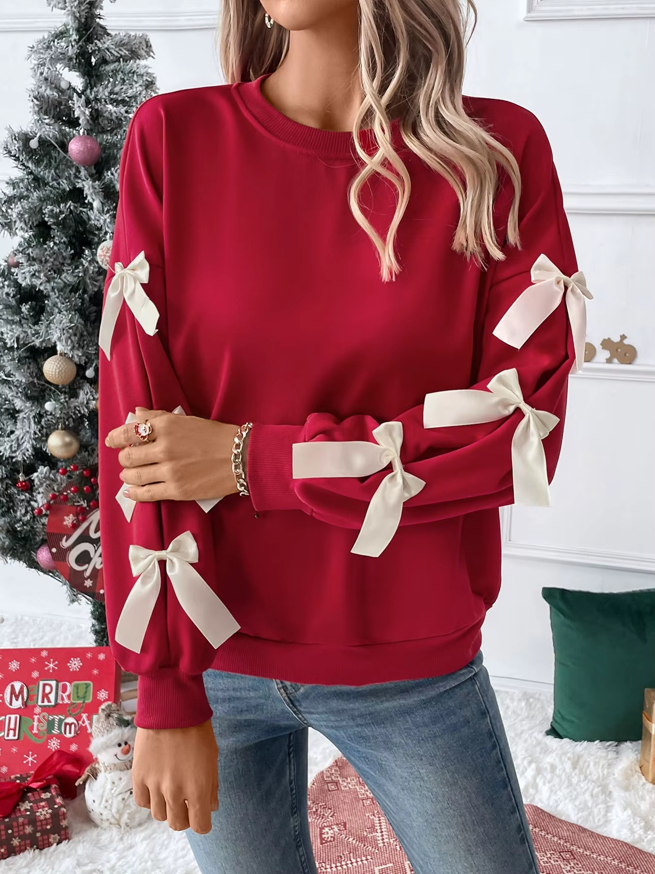 BowCharm™ Cozy Loose Winter Sweatshirt