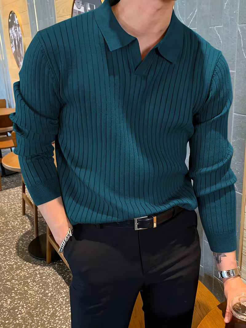 Louvre V-Neck Knit Pullover